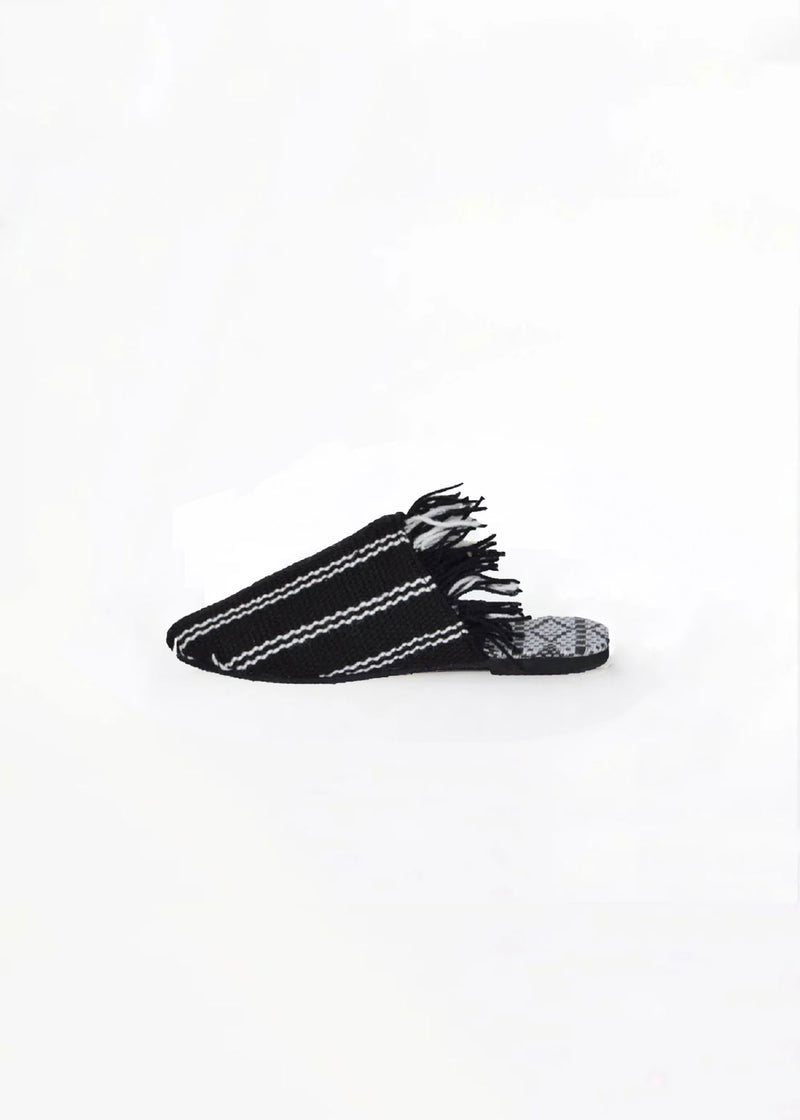 Hem Sandals